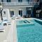 Flev's Luxury House with pool - Kremasti