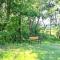 Charming tranquil Shepherds Hut with lakeside balcony 'Roach' - 阿克菲尔德