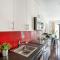 809-3A 1BR Columbus Circle Elevator W D