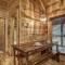 ER66 - Lil' Bit of Heaven - Great location, Close to all the action! cabin - بيدجن فورج