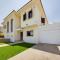 Fabulous beach front house with pool - Lárnaca