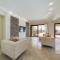 Fabulous beach front house with pool - Lárnaca