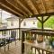 Chic and Central Apartment about 6 Mi to Sebec Lake!