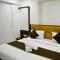 Hotel Royal Ican Sindhu Bhavan Road - Ahmadábád
