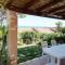 Ruby Seadragon Holiday Home a 80 m dal mare con giardino recintato P5584