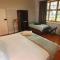 Karoo Leeu Self Catering