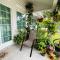 British Granny's Cottage in Georgetown - Jelutong