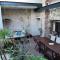 Loft en duplex 270 m2 & Jardin patio terrasse sauna - شافييل