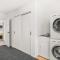Wooing Retreat - Cromwell Holiday Home