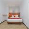 RedDoorz Plus At Swun Stay Raya Langsep - Malang
