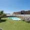 Tauro Villas