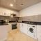 1BDR Apartment I Close To Metro I Marina Diamond 4