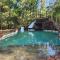 Waterfront Lonestar Cabin in a Magical Forest