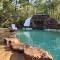Waterfront Lonestar Cabin in a Magical Forest - Waller