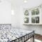 Bright and Stylish 2 Bedroom First Floor Flat - 伦敦