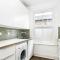 Bright and Stylish 2 Bedroom First Floor Flat - 伦敦