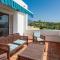 Spacious Beachfront Holiday Home