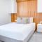 Phaedrus Living: Marina Sea View Flat 214 Gold