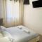 Via Aleardi, 4 minutes from station and airport shuttle