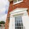 1 Westwood Close