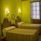 Hotel Hermanos Macias