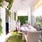 Cozy apt 10 mins walk from Poetto + terrace