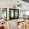 Lakefront Oasis with Patio in Hot Springs, Arkansas!