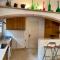 Trill Brisas Kim casa Estartit Rocamaura