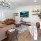 New Regal Manor Paradise Dreamy Heated Pool Spa