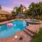 New Regal Manor Paradise Dreamy Heated Pool Spa