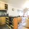 Exceptional 3 bed Penthouse with fireplace and stunning views - 福勒恩