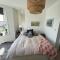 Seadream Luxury Holiday Home with Hot Tub Scarborough