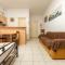Central Cozy Apartment 4