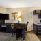 Sonesta Simply Suites St Louis Earth City