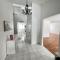 Letitia Heights !E Spacious and Quiet Private Bedroom with Private Bathroom