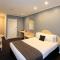 Charles Rasp Motor Inn & Cottages - Broken Hill