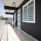 R&V Combate Beach House, 2nd Floor with Pool