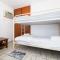 R&V Combate Beach House, 2nd Floor with Pool
