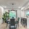 FREE PARKING PRIME LOCATION NEW MODERN CONDO
