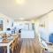 Intrepid, 15 3 Intrepid Close - right on the beachfront and WiFi - Shoal Bay