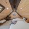 Private Cabin w King Bed and Private Hot Tub