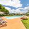 Family Apartments With Pool Near Volterra - Happy Rentals