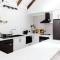 Salt & Pepper; Beautiful Town House in Margs!
