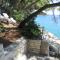 Villa V, 4-star 2-floor 1-apartment seaside property with great outdoors