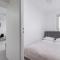 Bright Studio Chorzów for 4 Guests 1,6 km to Silesian Stadium by Noclegi Renters