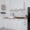 Bright Studio Chorzów for 4 Guests 1,6 km to Silesian Stadium by Noclegi Renters