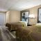 Super 8 by Wyndham Gainesville TX