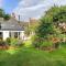 Cybil's Retreat - Renovated 2 bedroom house with enclosed garden - Uppingham