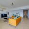 Seafront Apartment Sliema - سليمة