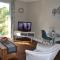 Lord Raglan House Apartments 2BR with Parking